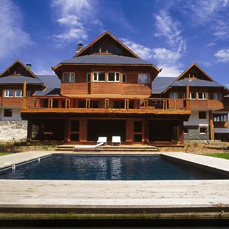 Hosteria Isla Victoria Lodge מראה חיצוני תמונה