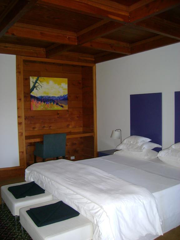 Hosteria Isla Victoria Lodge חדר תמונה