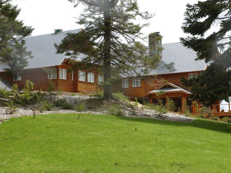 Hosteria Isla Victoria Lodge מראה חיצוני תמונה